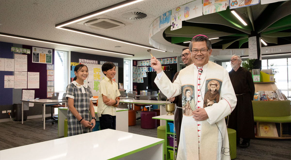 Bishop Vincent Long blessing new facilities